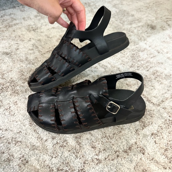 BC Footwear Black Strappy Sandals - Picture 1 of 3